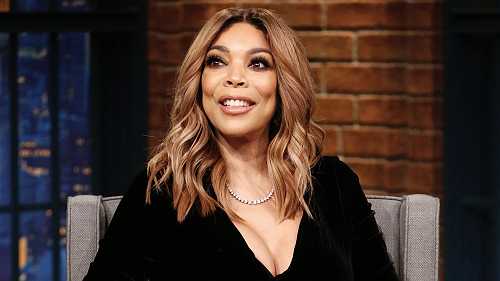 Pop Out, Then! Wendy Williams Stuns With Recent Look At NYFW (VIDEO)