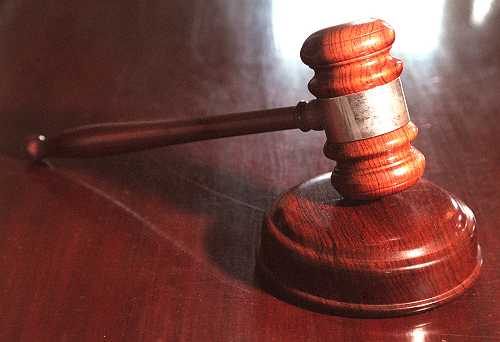 Bare Essentials? Detroit Cop Goes Viral After Logging In To Zoom Court Without Pants On (VIDEO)