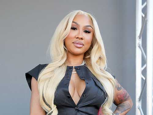 Okay, Sis! Ari Fletcher Has The Internet Cuttin