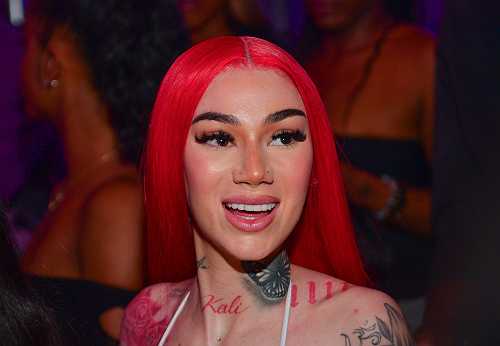 Bhad Bhabie Fires Back At Social Media User Claiming She "Turned" Light-Skinned