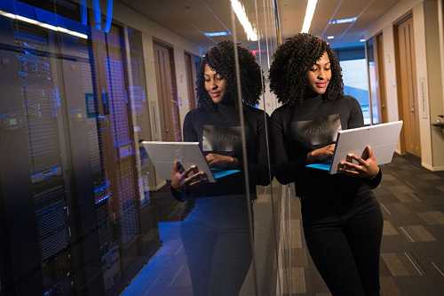How CyberSecurity Experts Are Responding to AI-Powered Attacks