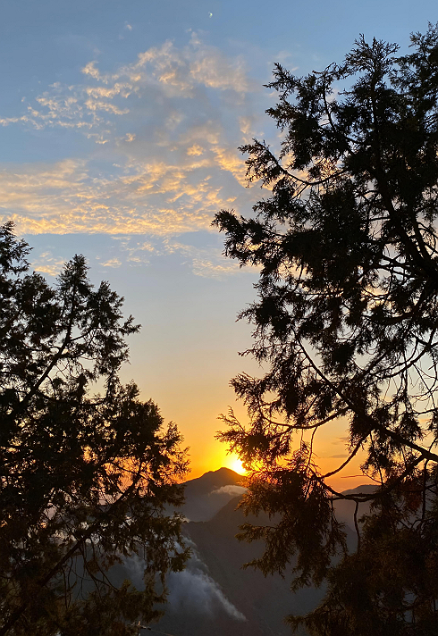 - التفكير هوه عدو الإنسان الأول𝒕𝒉𝒊𝒏𝒌𝒊𝒏𝒈 𝒊𝒔...