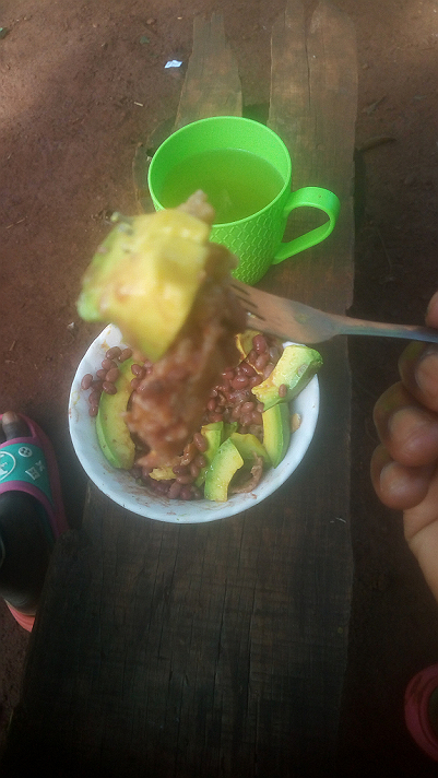 Came and we enjoy the food 🥑